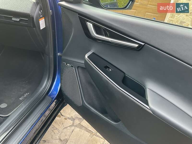 Внедорожник / Кроссовер Kia EV6 2021 в Ровно