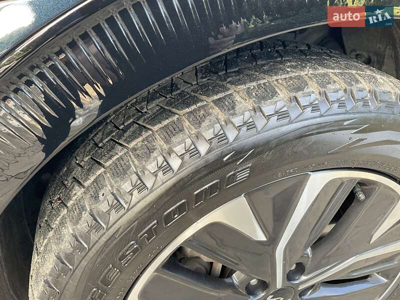 Внедорожник / Кроссовер Kia EV6 2023 в Ровно