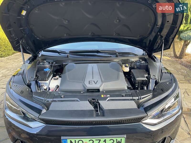 Внедорожник / Кроссовер Kia EV6 2023 в Ровно