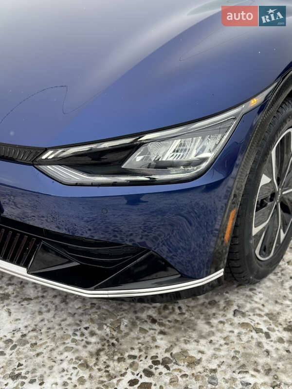 Внедорожник / Кроссовер Kia EV6 2022 в Ивано-Франковске