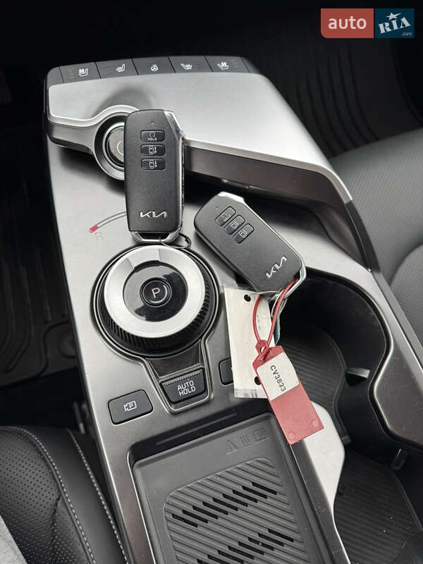 Внедорожник / Кроссовер Kia EV6 2022 в Ивано-Франковске