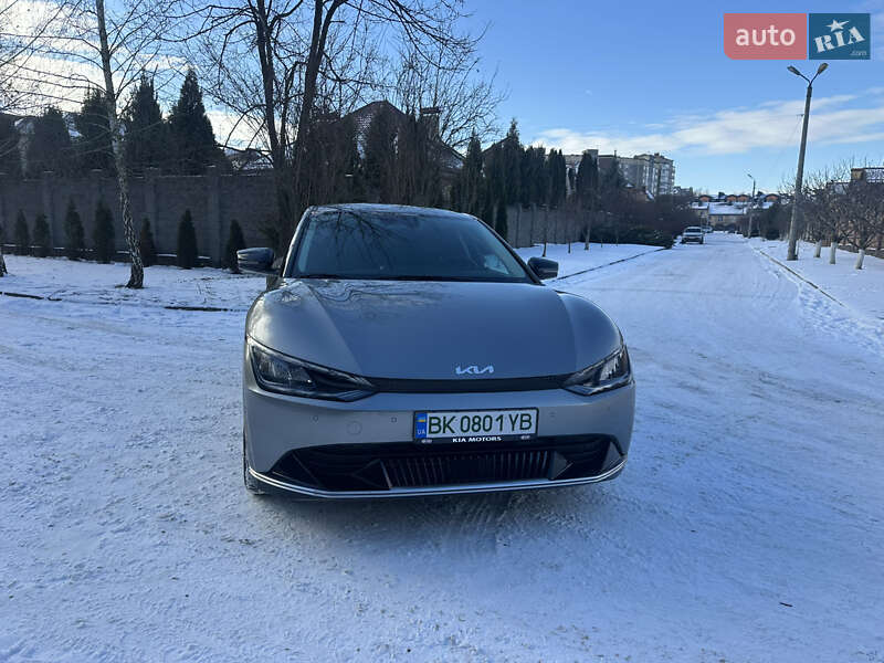 Внедорожник / Кроссовер Kia EV6 2023 в Ровно