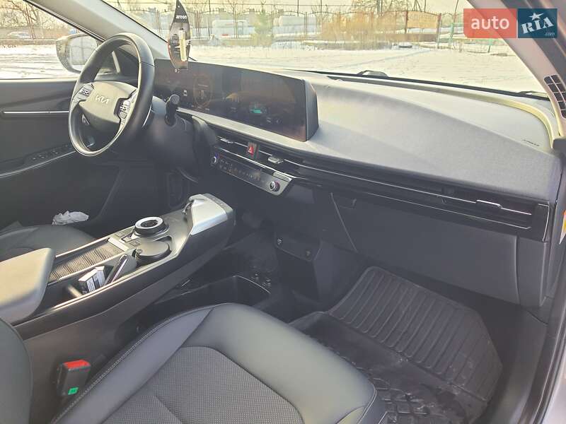 Внедорожник / Кроссовер Kia EV6 2022 в Хмельницком