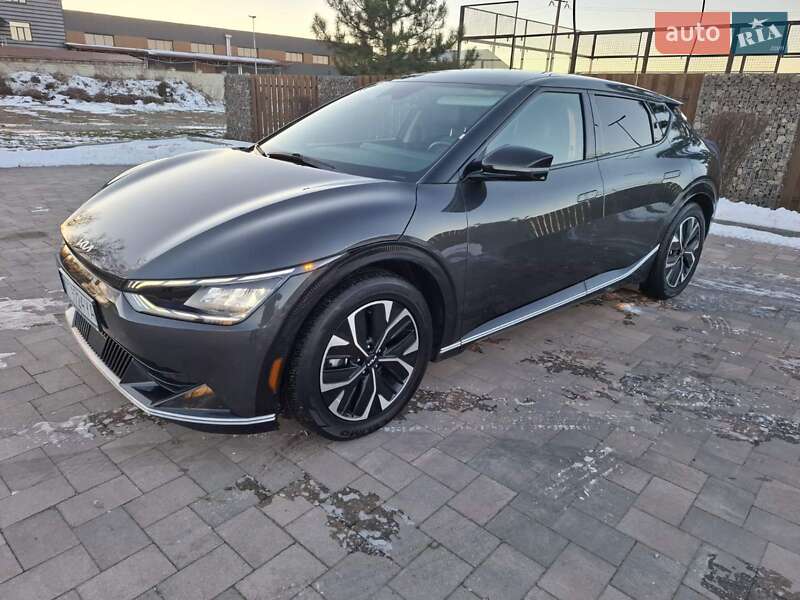 Внедорожник / Кроссовер Kia EV6 2023 в Ивано-Франковске