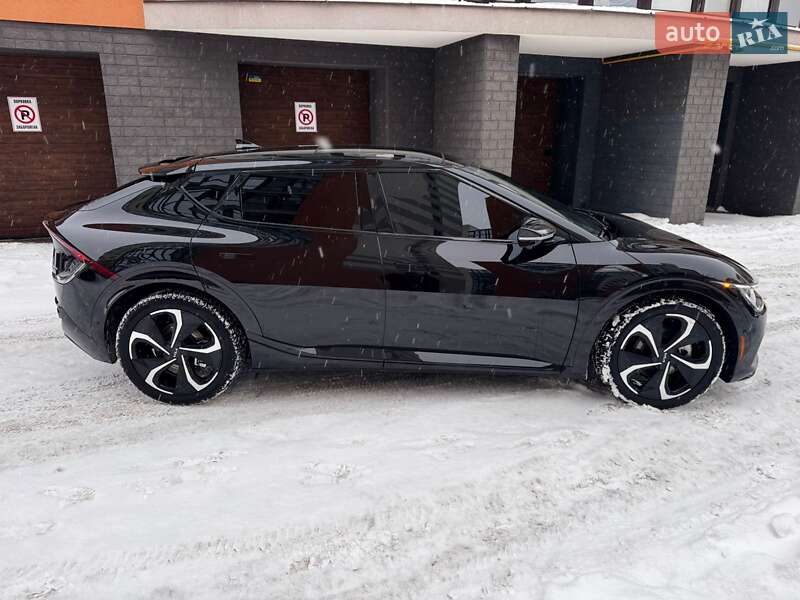 Позашляховик / Кросовер Kia EV6 2022 в Івано-Франківську