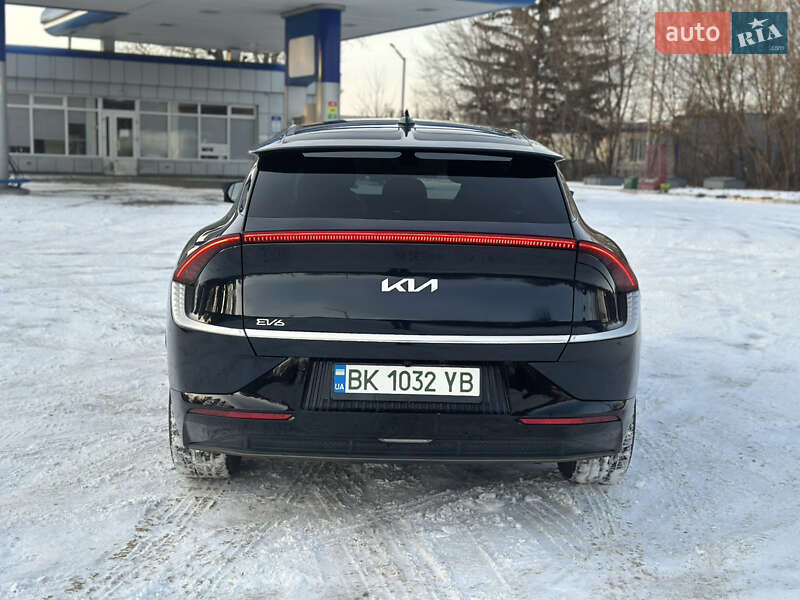 Позашляховик / Кросовер Kia EV6 2022 в Рівному
