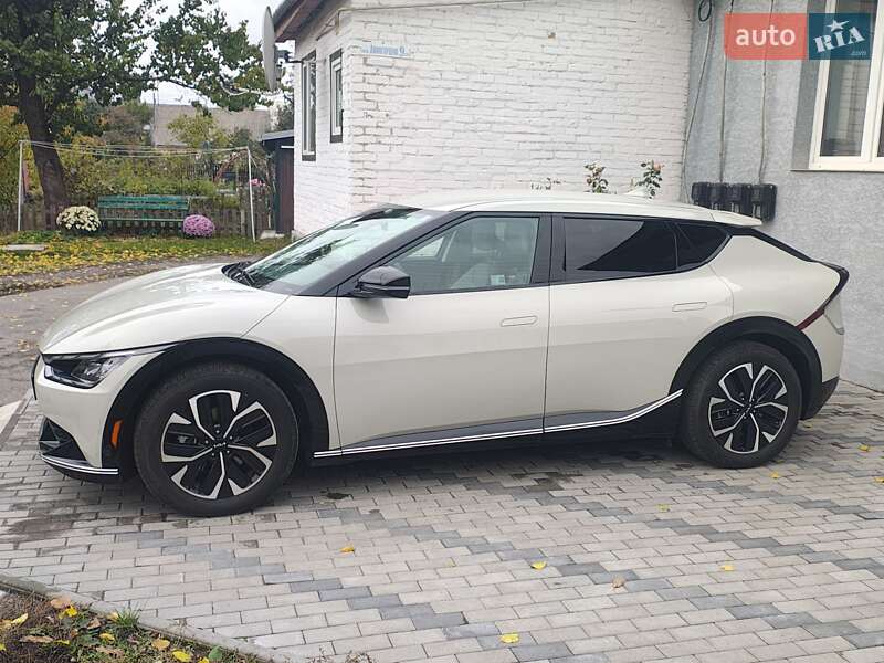 Позашляховик / Кросовер Kia EV6 2023 в Лубнах