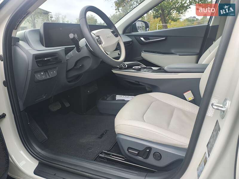 Позашляховик / Кросовер Kia EV6 2023 в Лубнах