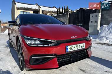 Внедорожник / Кроссовер Kia EV6 2022 в Ровно