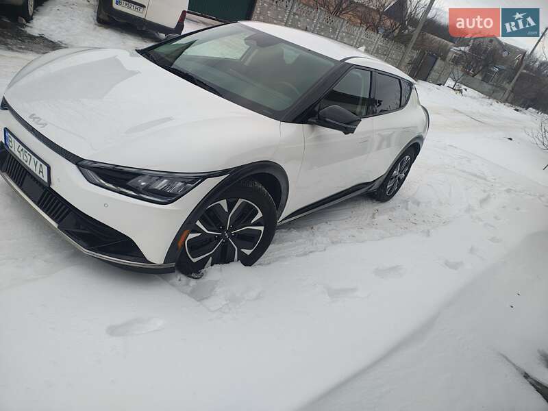 Позашляховик / Кросовер Kia EV6 2022 в Лубнах