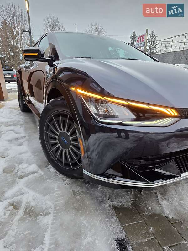 Позашляховик / Кросовер Kia EV6 2022 в Луцьку фото 5 Позашляховик / Кросовер Kia EV6 2022 в Луцьку