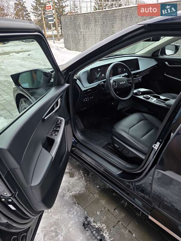 Позашляховик / Кросовер Kia EV6 2022 в Луцьку фото 19 Позашляховик / Кросовер Kia EV6 2022 в Луцьку