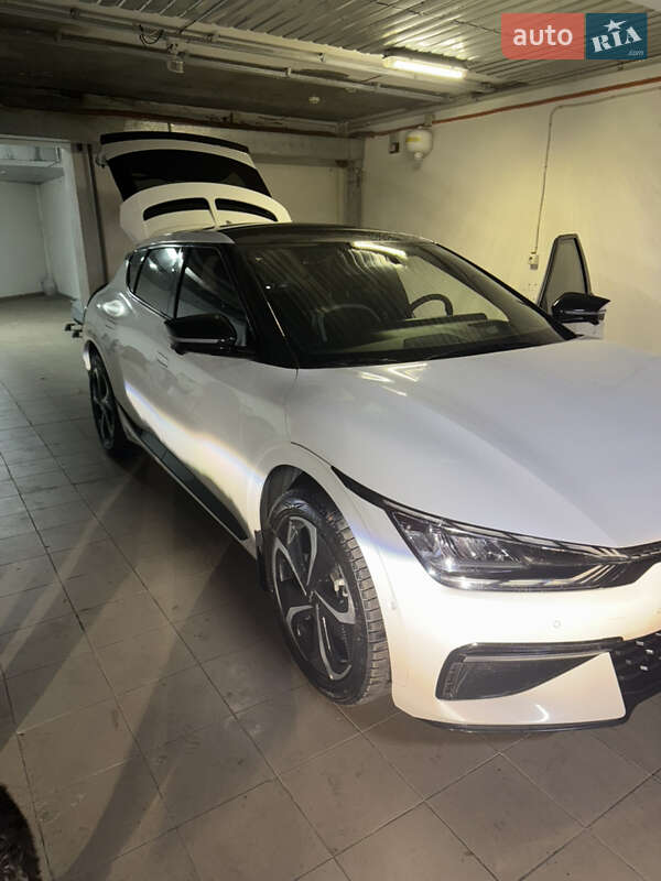 Внедорожник / Кроссовер Kia EV6 2022 в Одессе