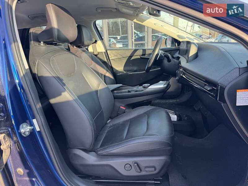 Внедорожник / Кроссовер Kia EV6 2023 в Луцке