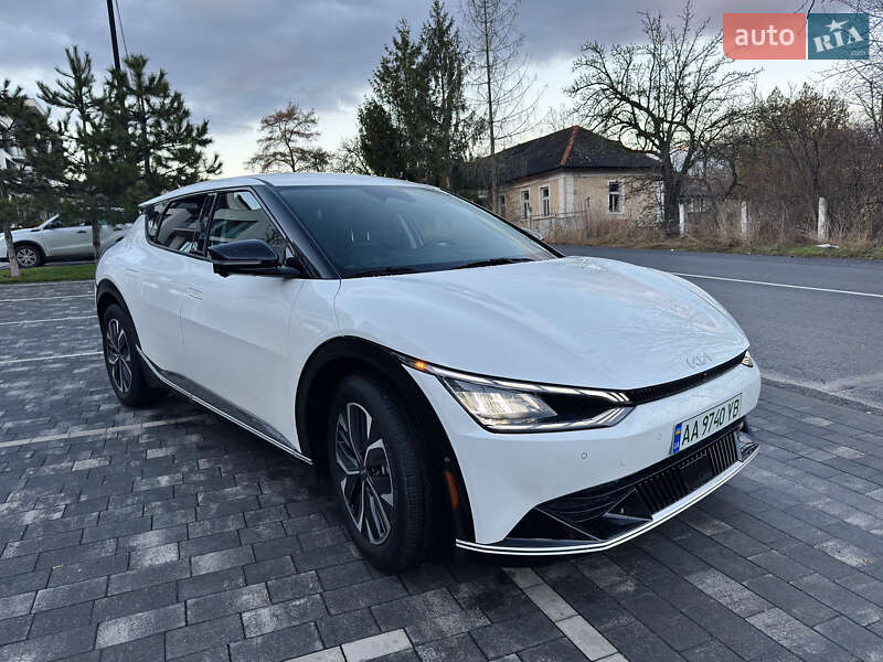 Внедорожник / Кроссовер Kia EV6 2023 в Ужгороде