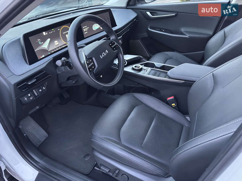 Внедорожник / Кроссовер Kia EV6 2023 в Ужгороде