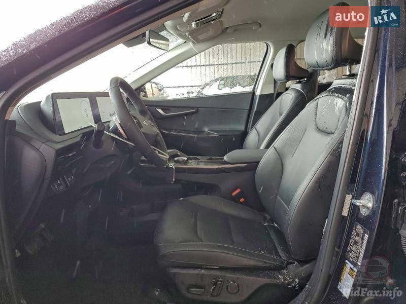 Внедорожник / Кроссовер Kia EV6 2024 в Дрогобыче