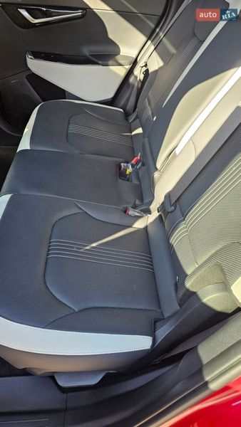 Внедорожник / Кроссовер Kia EV6 2022 в Ровно