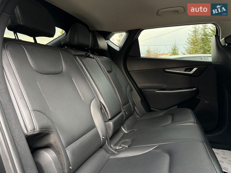 Внедорожник / Кроссовер Kia EV6 2022 в Дрогобыче