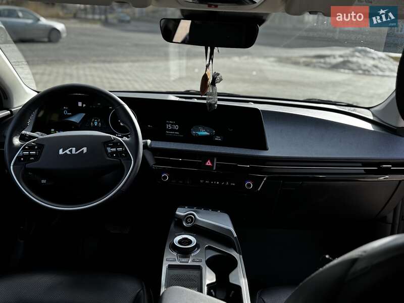 Внедорожник / Кроссовер Kia EV6 2022 в Ровно