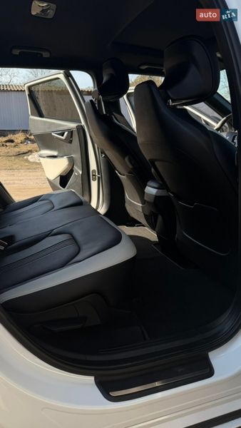 Внедорожник / Кроссовер Kia EV6 2022 в Сарнах