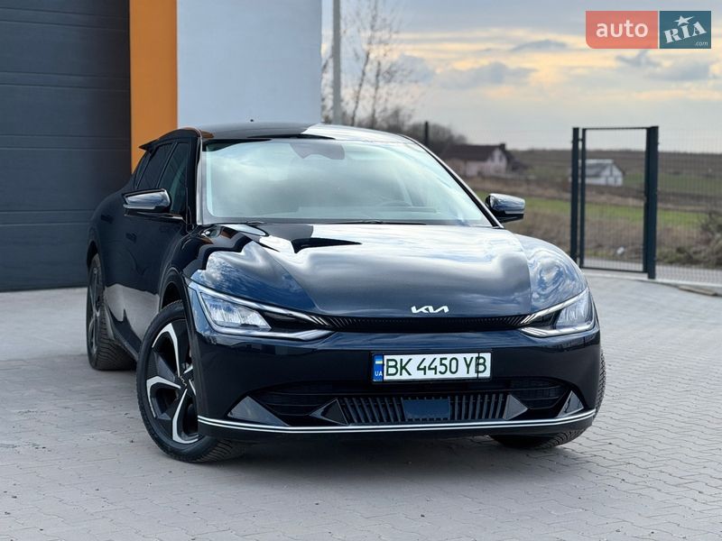 Позашляховик / Кросовер Kia EV6 2023 в Рівному фото 5 Позашляховик / Кросовер Kia EV6 2023 в Рівному