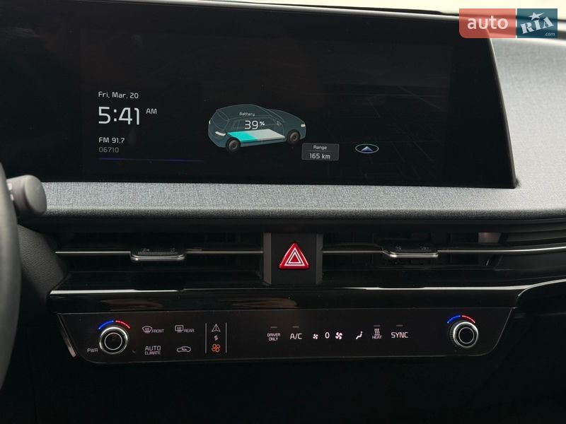 Внедорожник / Кроссовер Kia EV6 2023 в Звягеле фото 24 Внедорожник / Кроссовер Kia EV6 2023 в Звягеле