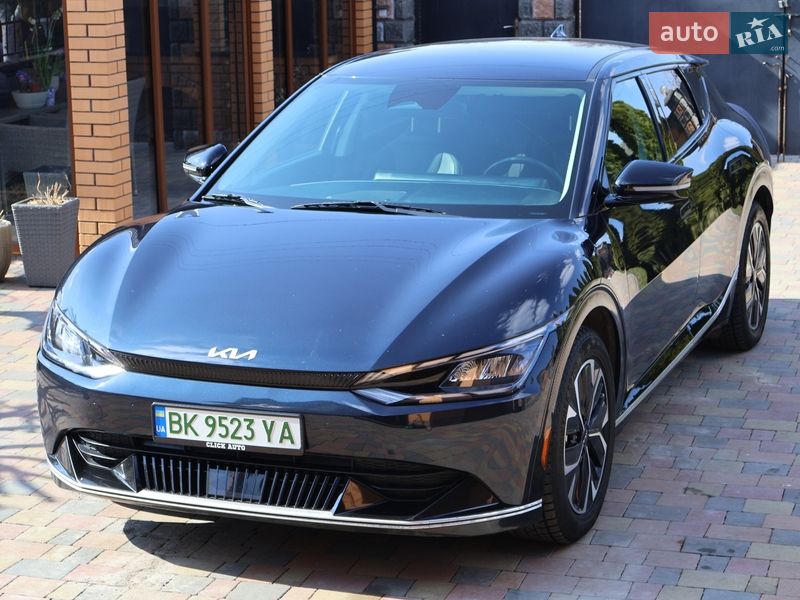 Позашляховик / Кросовер Kia EV6 2023 в Рівному