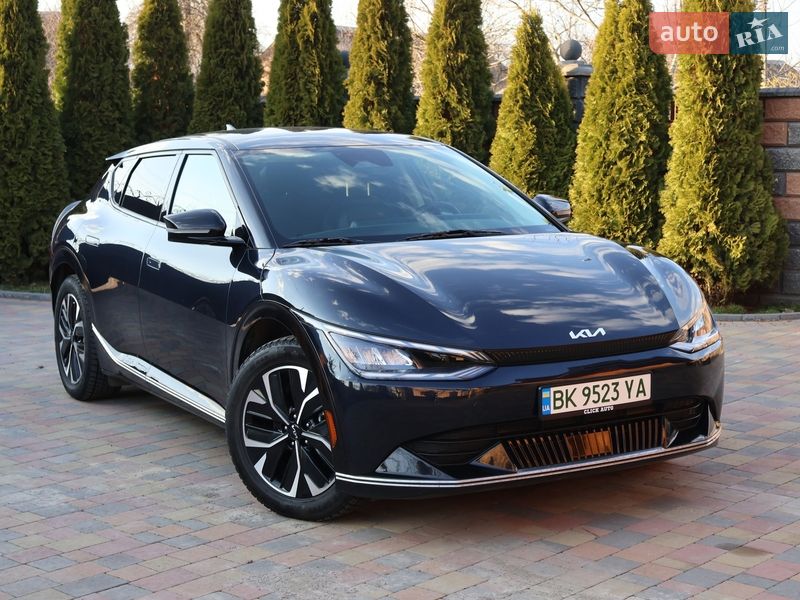 Позашляховик / Кросовер Kia EV6 2023 в Рівному