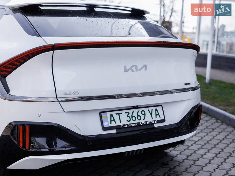 Внедорожник / Кроссовер Kia EV6 2024 в Снятине