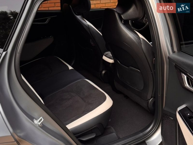 Позашляховик / Кросовер Kia EV6 2023 в Харкові