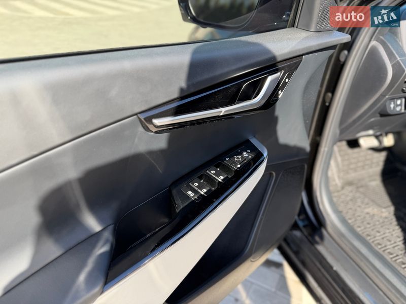 Внедорожник / Кроссовер Kia EV6 2024 в Ровно