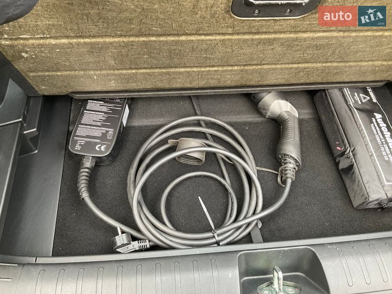 Позашляховик / Кросовер Kia EV6 2023 в Рівному фото 30 Позашляховик / Кросовер Kia EV6 2023 в Рівному