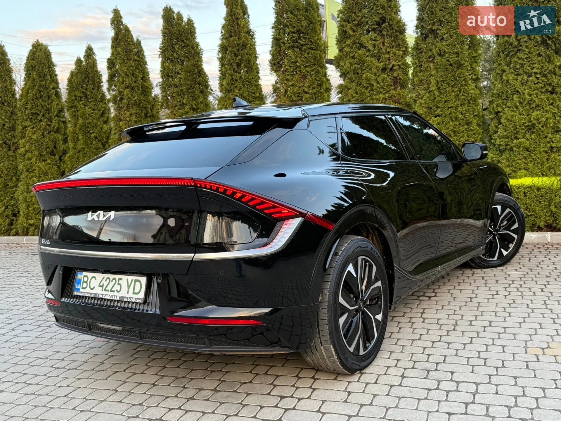 2022 Kia EV6 - мініатюра 18