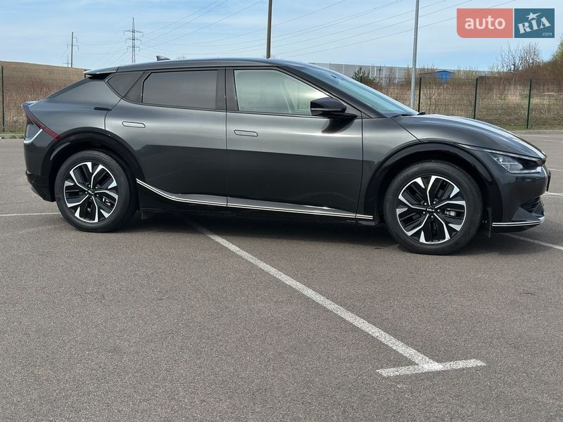 Позашляховик / Кросовер Kia EV6 2023 в Рівному