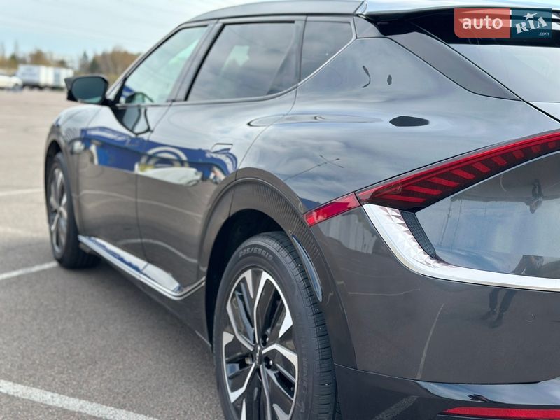 Позашляховик / Кросовер Kia EV6 2023 в Рівному