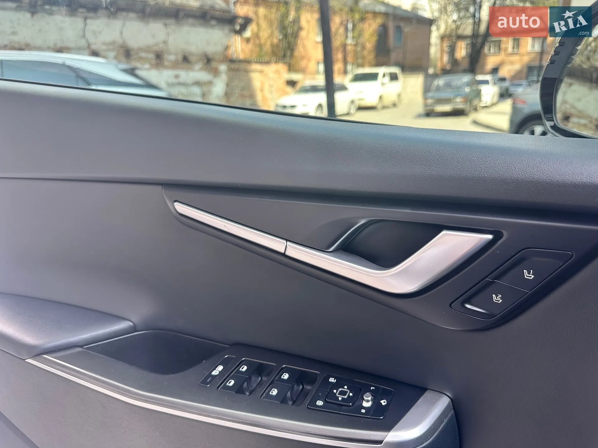 2022 Kia EV6 - мініатюра 23