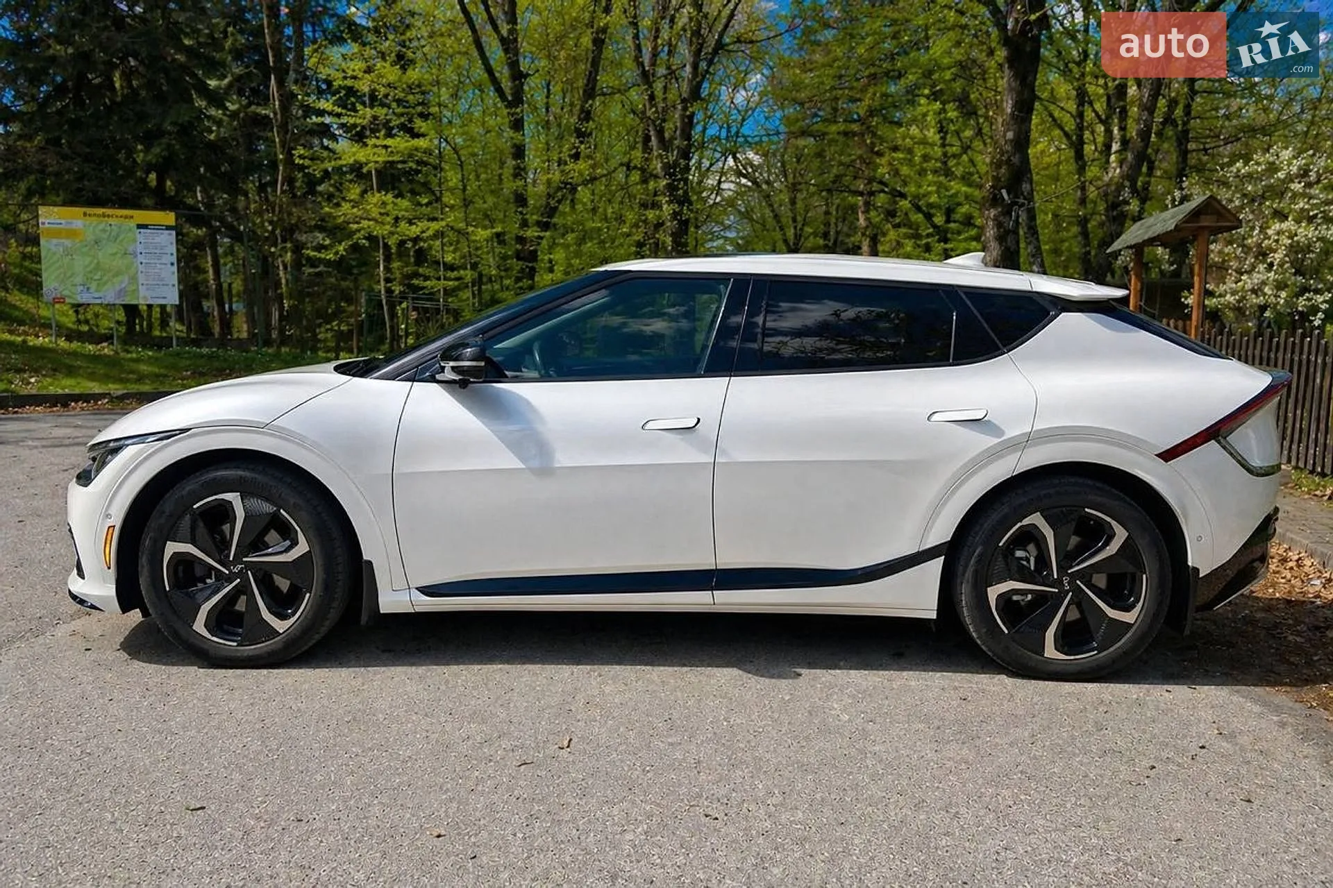 2022 Kia EV6 - мініатюра 5