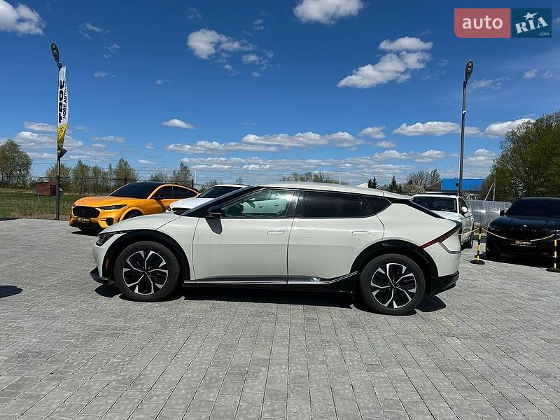 Внедорожник / Кроссовер Kia EV6 2022 в Ивано-Франковске