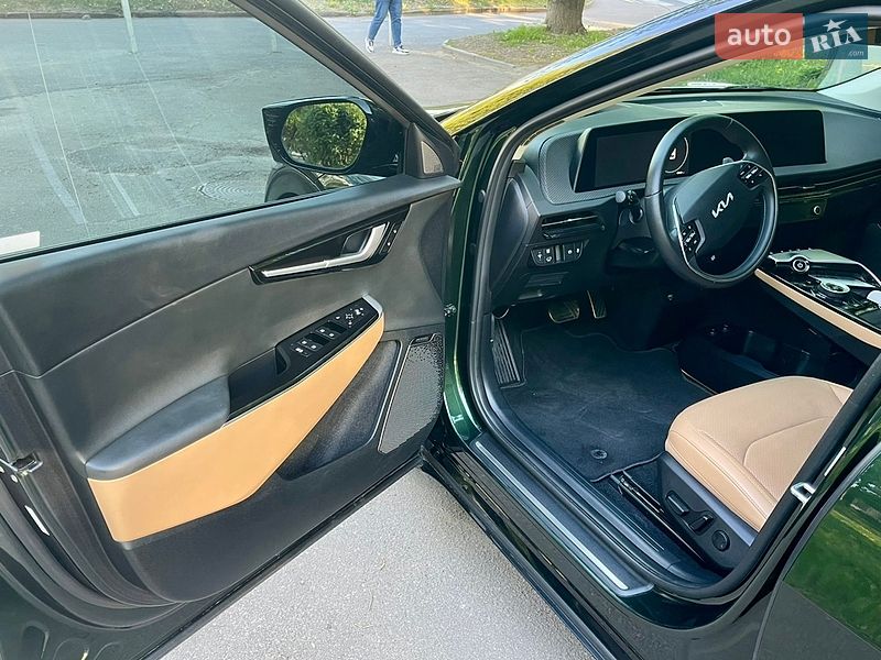 Внедорожник / Кроссовер Kia EV6 2023 в Ровно
