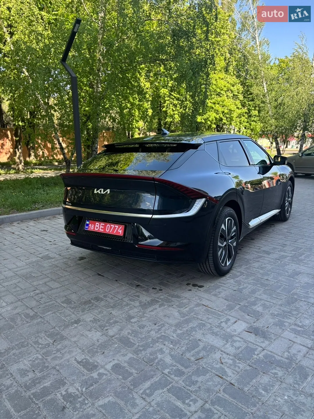 2022 Kia EV6 - мініатюра 10
