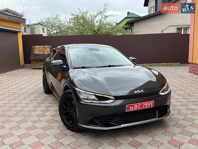 Внедорожник / Кроссовер Kia EV6 2022 в Ровно