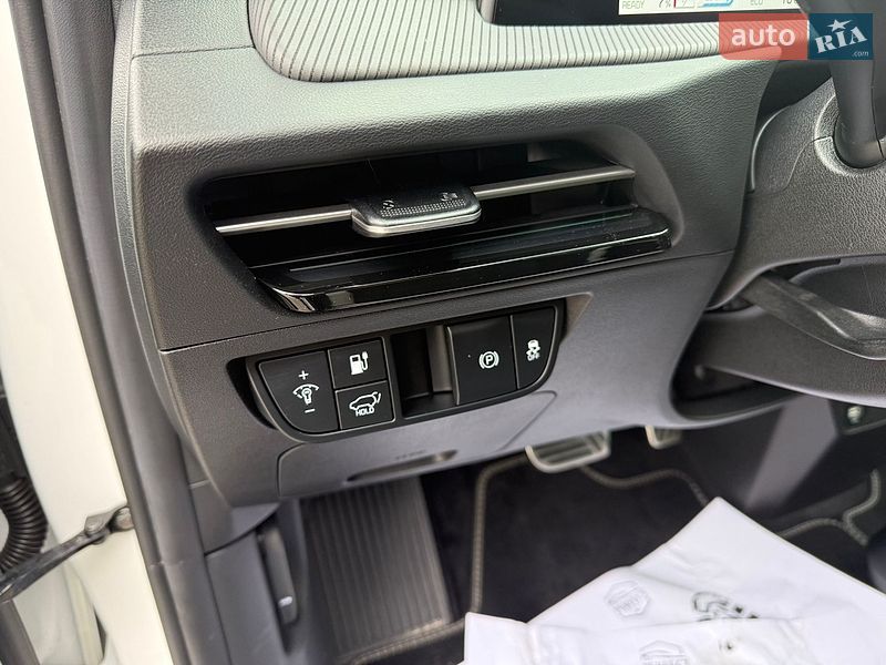 Внедорожник / Кроссовер Kia EV6 2023 в Ровно