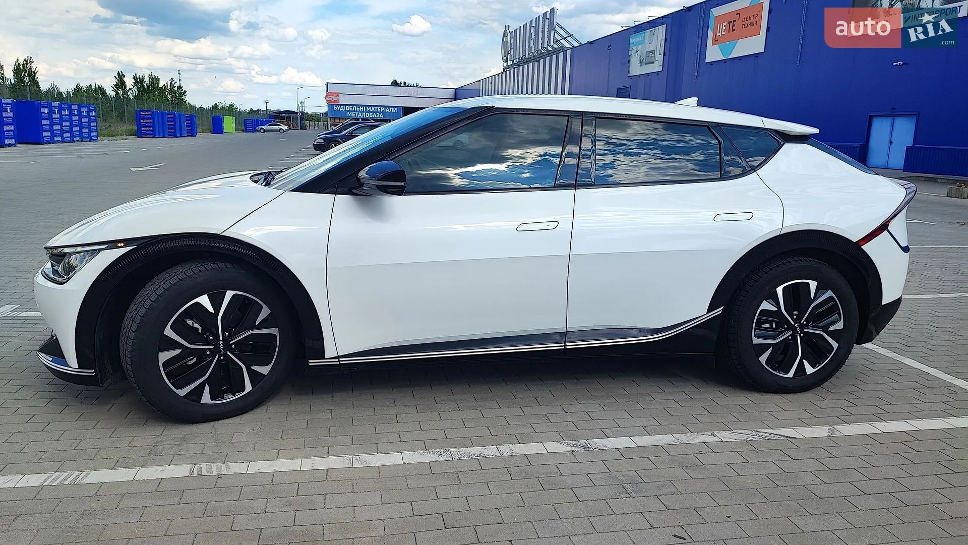 2022 Kia EV6 - мініатюра 11