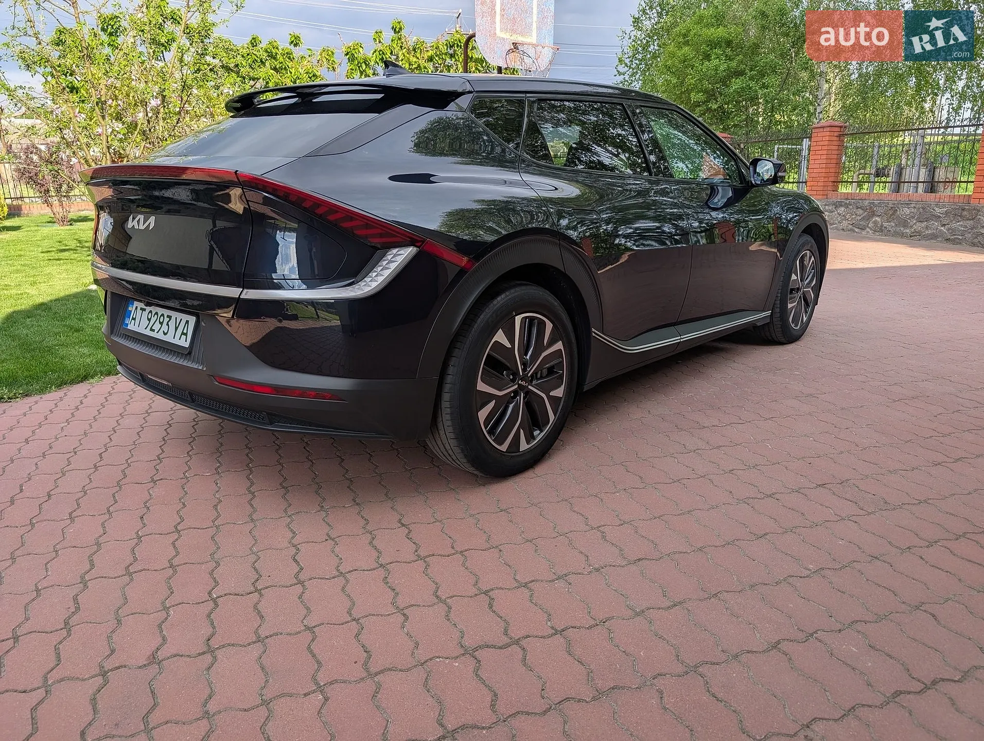 2022 Kia EV6 - мініатюра 16