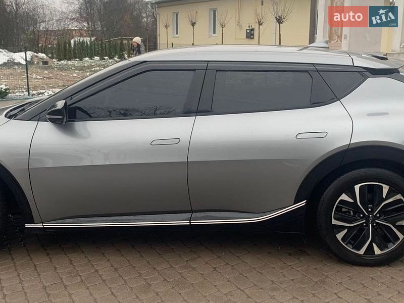 Внедорожник / Кроссовер Kia EV6 2022 в Ивано-Франковске