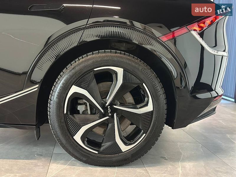 Внедорожник / Кроссовер Kia EV6 2022 в Львове