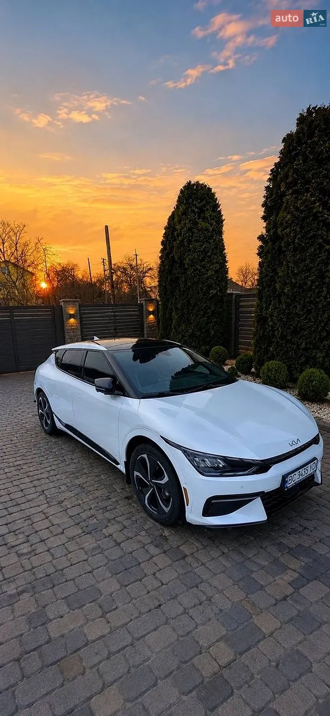 2022 Kia EV6 - фото 1