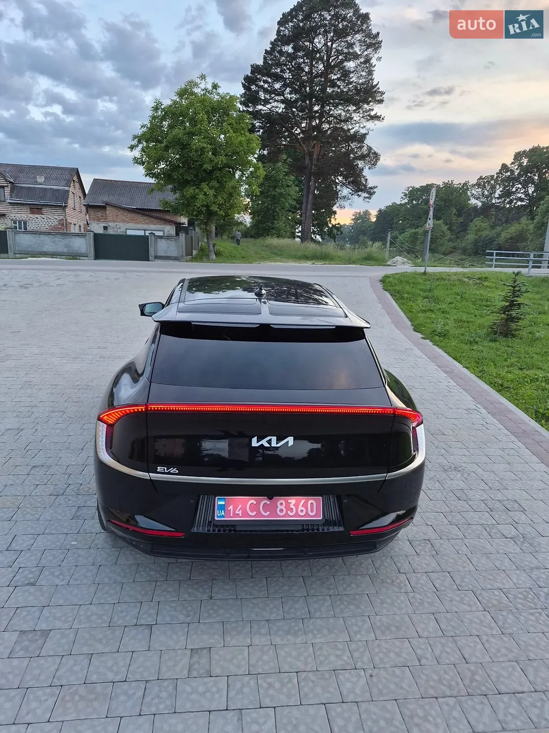 2022 Kia EV6 - мініатюра 7