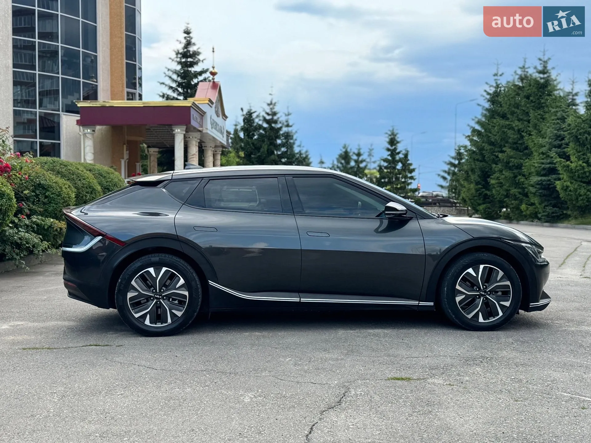 2022 Kia EV6 - мініатюра 16